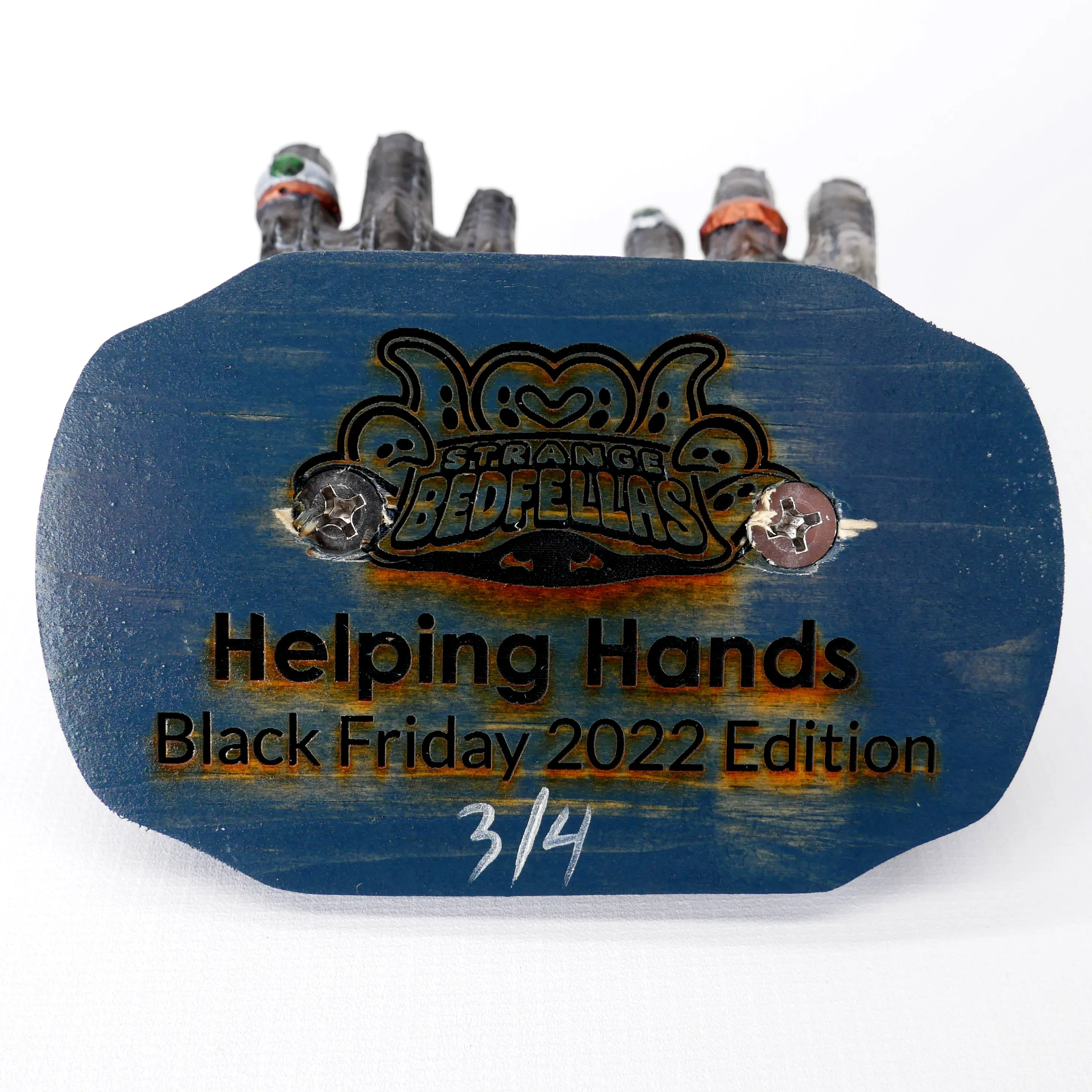 Small Helping Hands - Black Friday 2022 Edition - 3 of 4