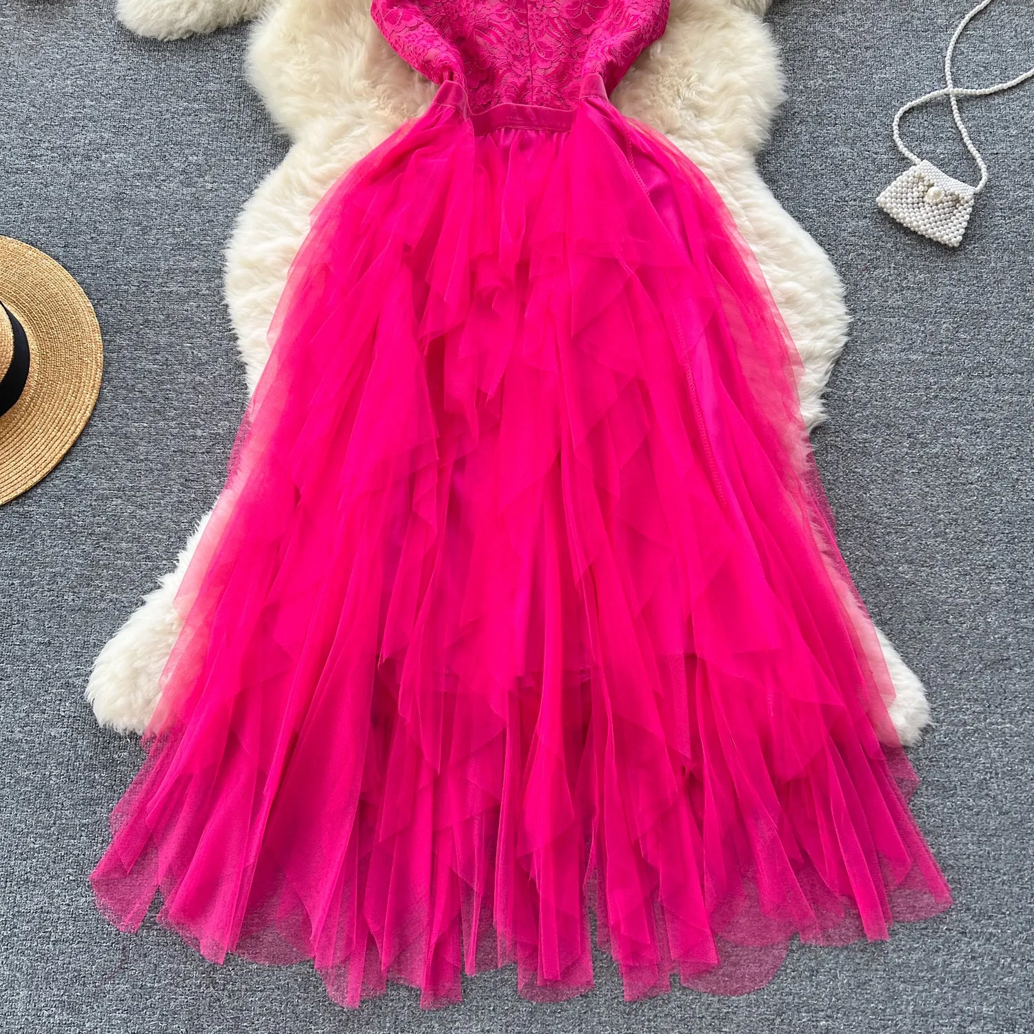 V-neck Mesh Patchwork Puffy Dress
